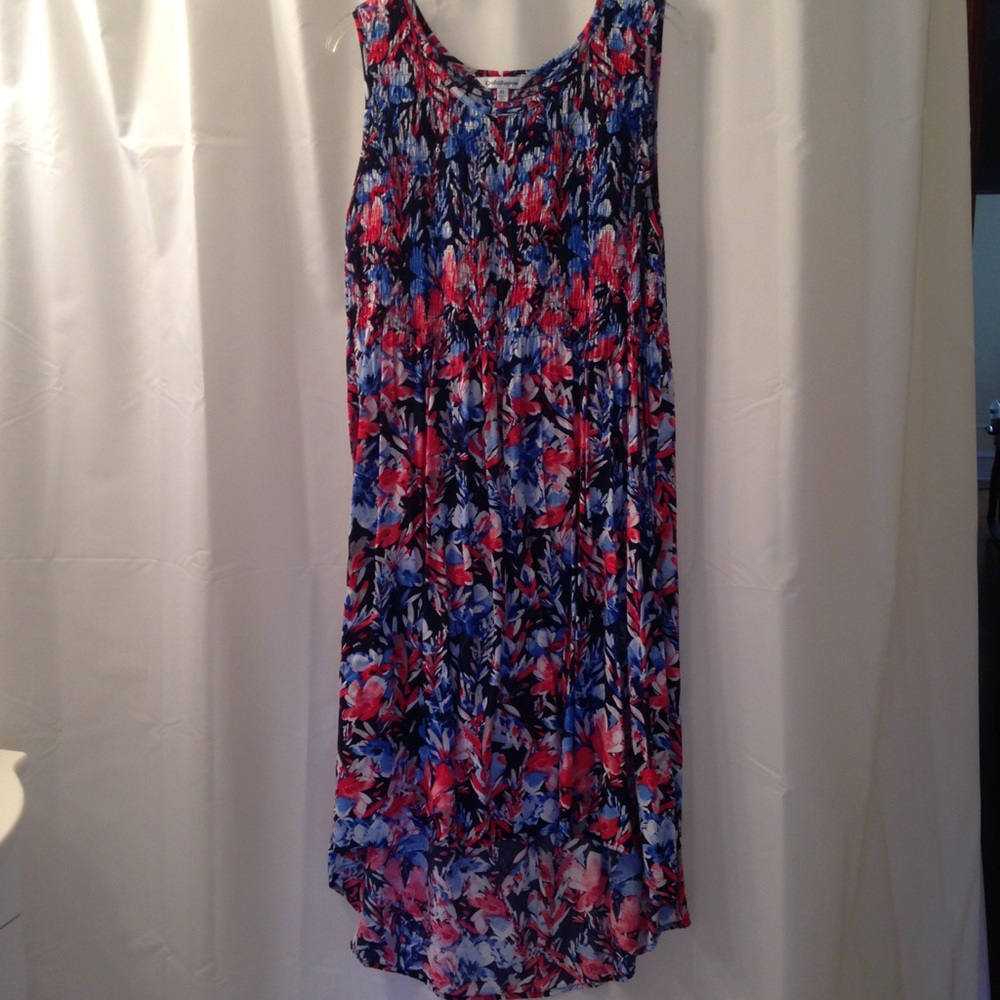 Adorable & Comfortable Hi lo dress XL